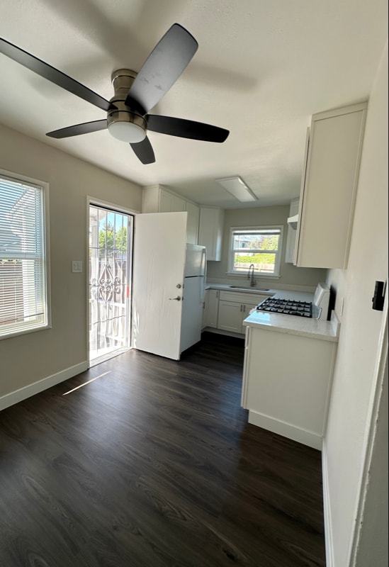 253 Lansing Way