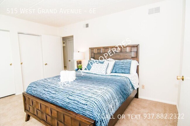 Foto del edificio - 515 W Grand Ave