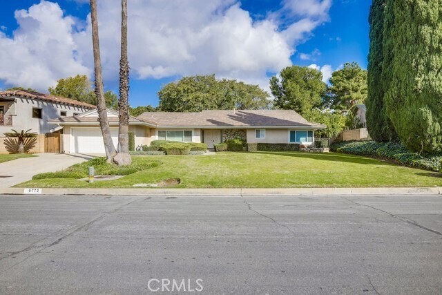 Primary Photo - 5772 Mountain View Ave