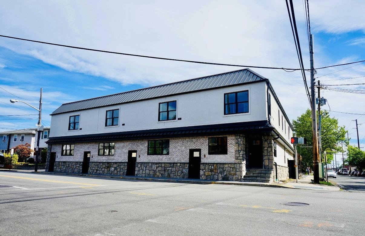 Foto principal - 79 Roslyn Rd