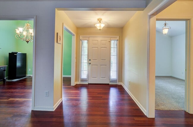 Building Photo - Beautiful Brick Home for Rent in Telfair F...