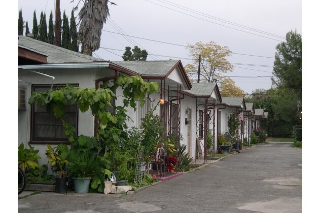 Foto del edificio - 4625-4633 Delta Ave