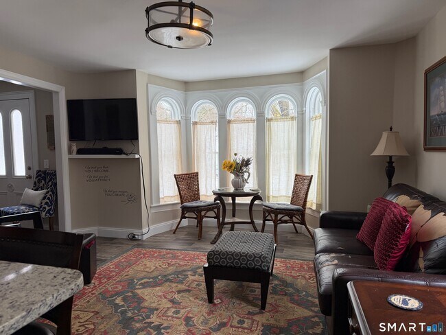 Foto del edificio - 48 Wrights Crossing Rd