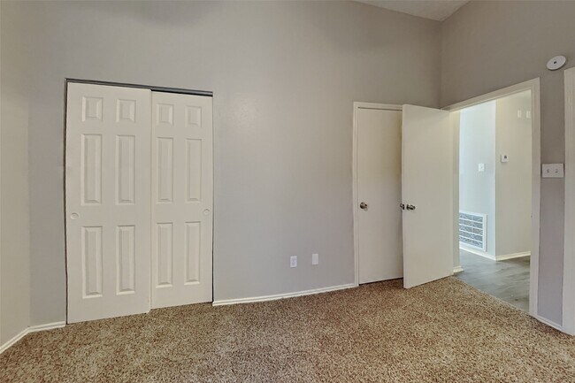 Building Photo - 11910 Westwold Dr