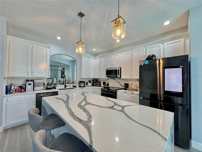 Building Photo - 5355 Tortuga Dr
