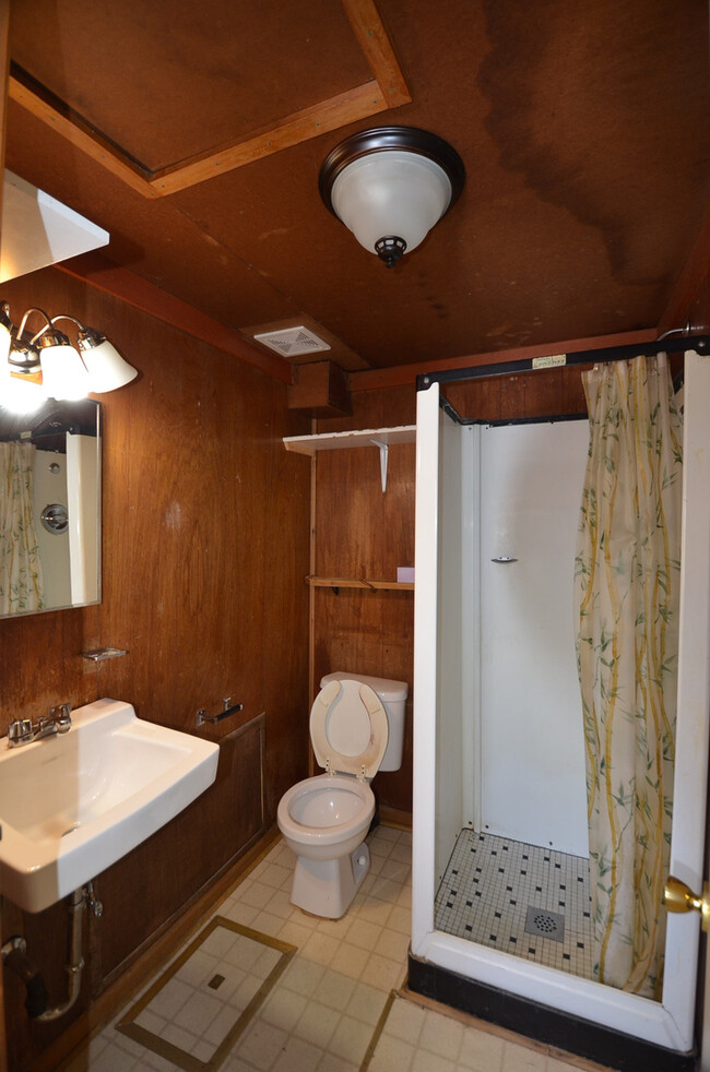 Foto del edificio - Rustic Small 1 Bedroom Cabin-Pet negotiable