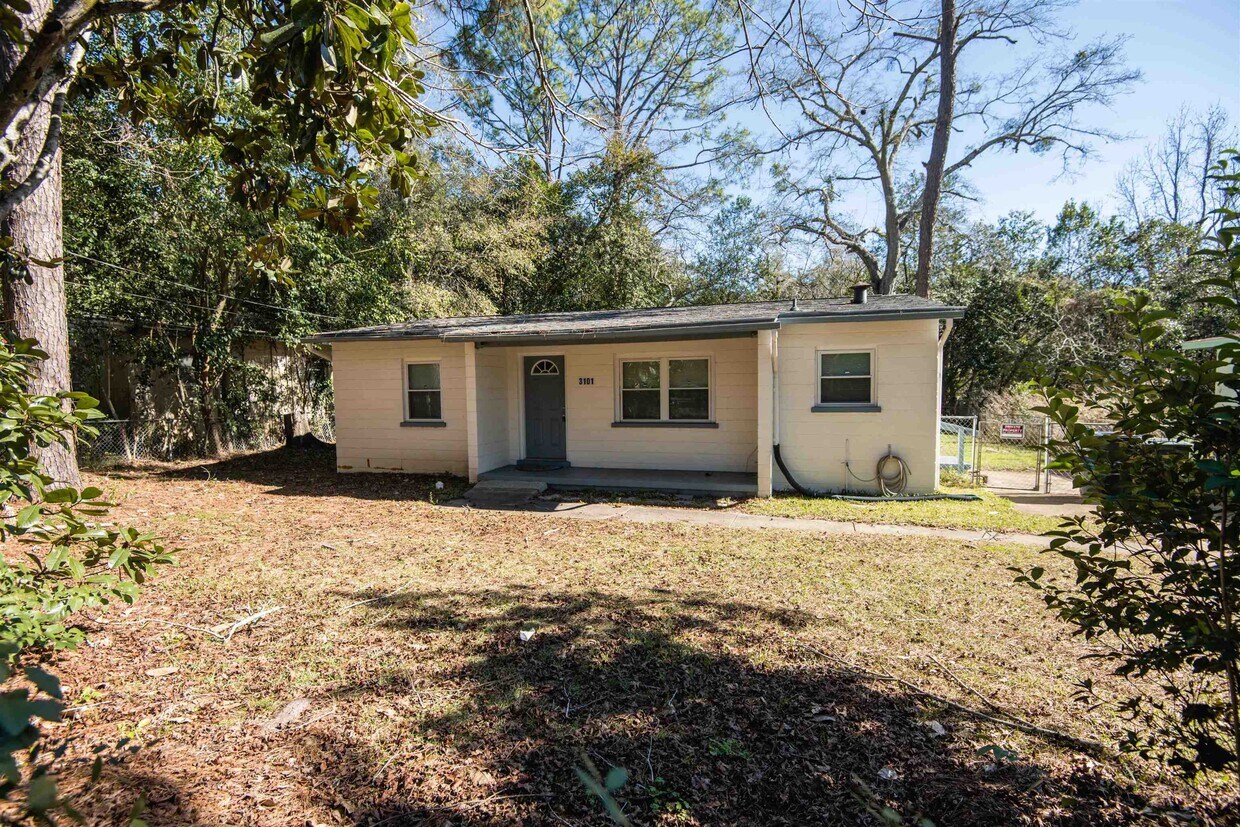 Foto principal - 3101 S Meridian St