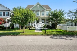 Building Photo - 3304 Patrick Henry Dr