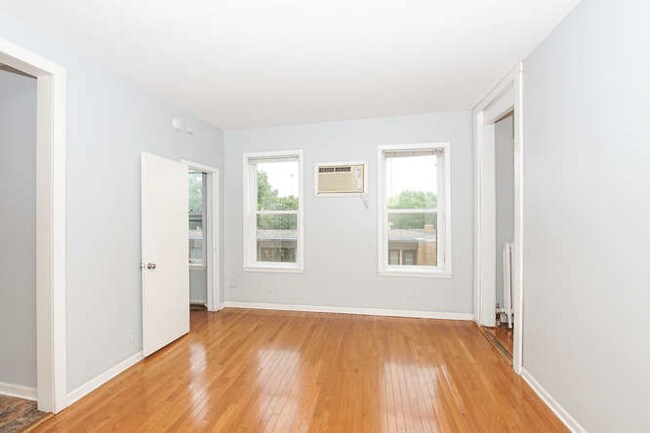 Foto del edificio - 615 5th Ave SE