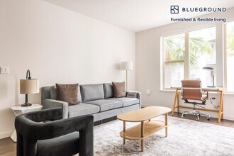 Building Photo - 650 E Capitol Ave