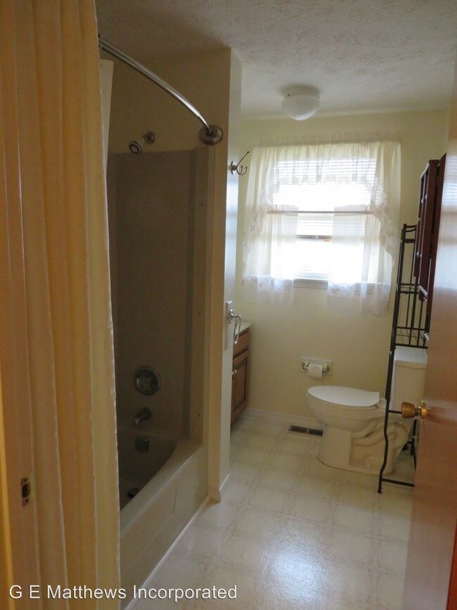Foto del edificio - 3 br, 1 bath House - 21516 Courthouse Road