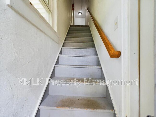 Foto del edificio - 665 Kling St