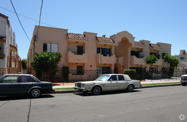 Building Photo - Lexington Apartments
