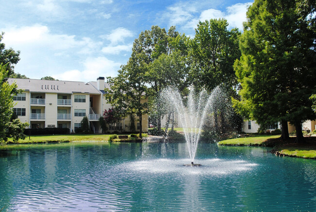 Building Photo - The Willows at Shelby Farms