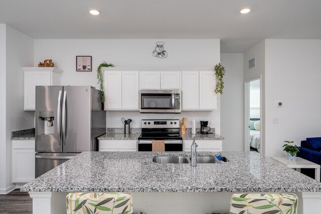 Foto del edificio - 35529 Buttonweed Trl