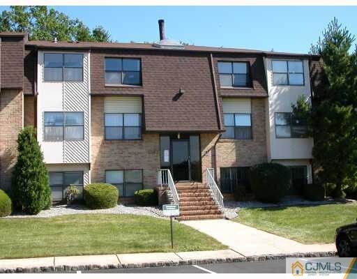 Building Photo - 1932 Raspberry Ct