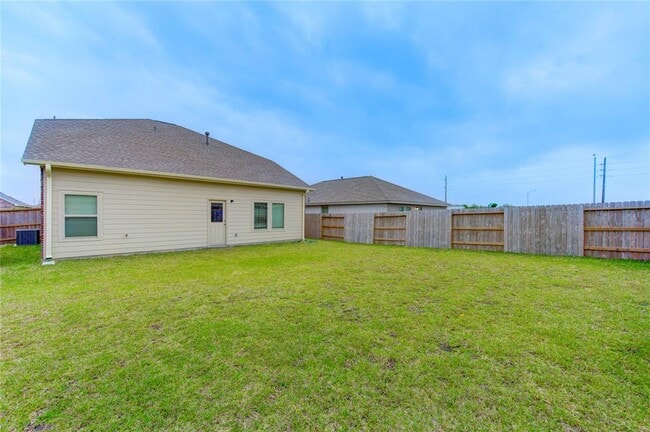 Building Photo - 3418 Spanish Oak Ln