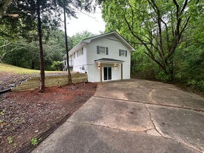 Building Photo - 64 Nebo Dr