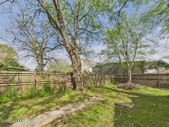 Foto del edificio - 419 Cleveland St