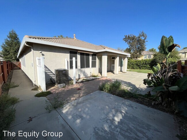 Building Photo - 4 br, 2 bath House - 2933 W Harold Ct