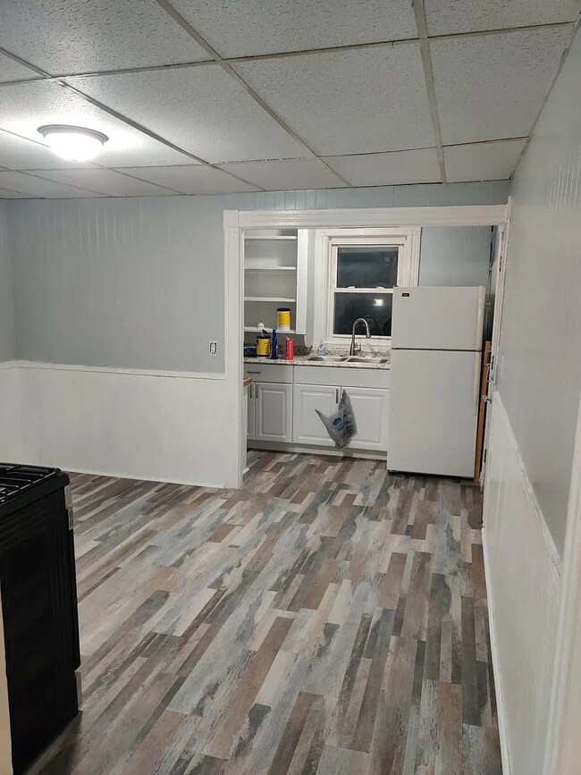 Kitchen - 14 De Soto St