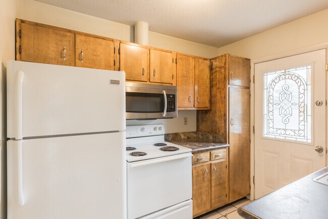 Building Photo - 3208 Joselin Ln