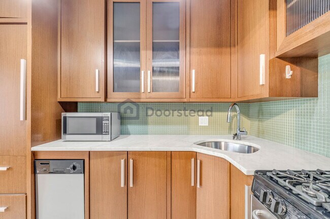 Foto del edificio - 2132 5th Ave