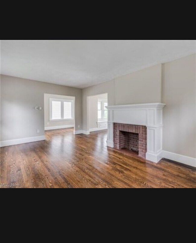 Building Photo - 1224 Carey Ave