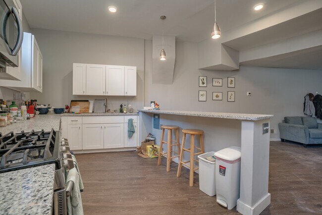 Foto del edificio - 314 Emory St