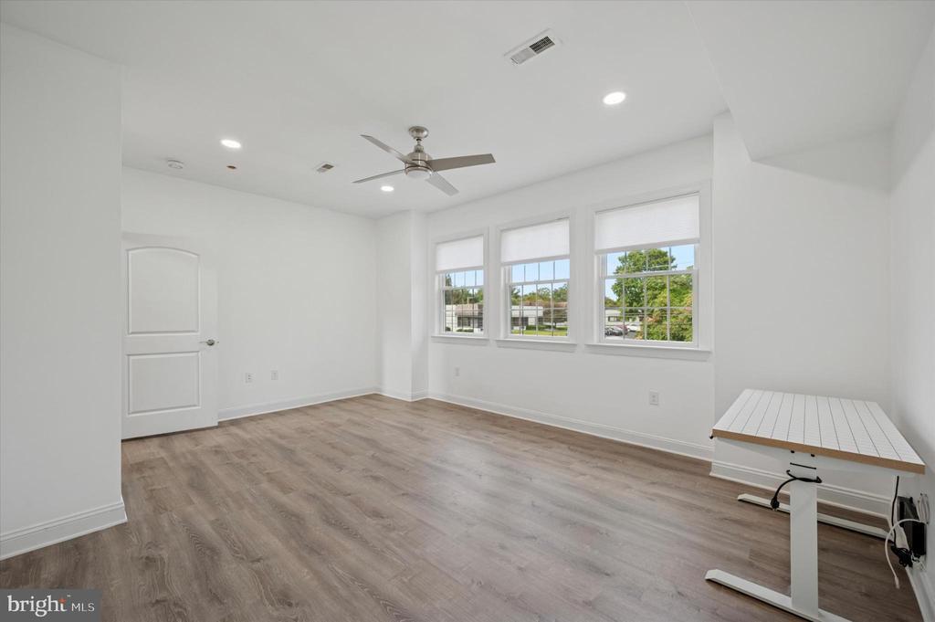 Foto principal - 850 W Northwestern Ave