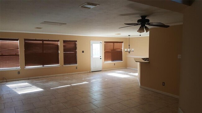 Building Photo - 14119 Beech Glen Dr