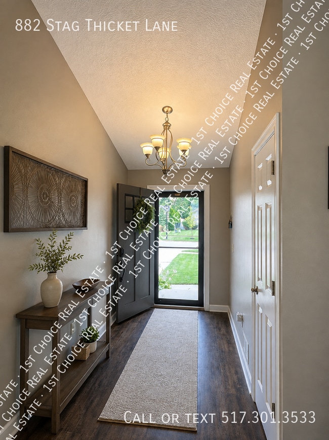 Building Photo - 882 Stag Thicket Ln