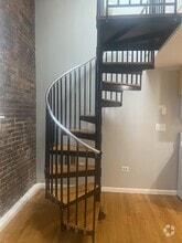 Building Photo - 94 4th Ave