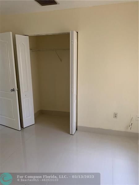 Foto del edificio - 1208 N 57th Ave