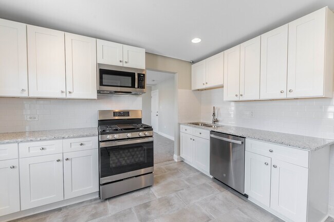 Foto del edificio - 2645 W Huron St