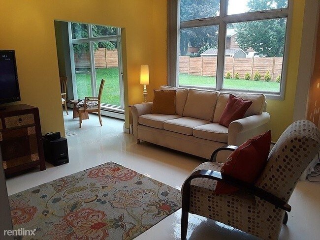 Foto del edificio - 3 br, 2.5 bath House - 112 Haddonfield Drive