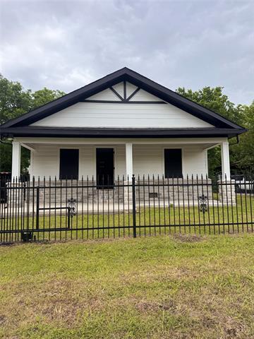 Primary Photo - 604 S McKinney St