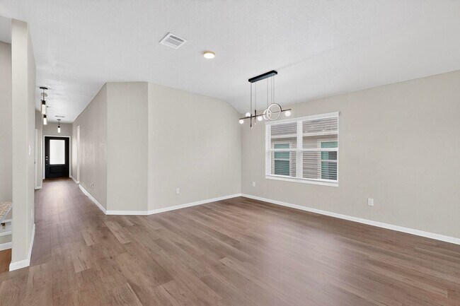 Building Photo - 6806 Bale Ridge