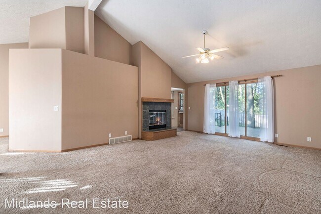 Building Photo - 3 br, 2 bath House - 14111 S 33rd Ave.