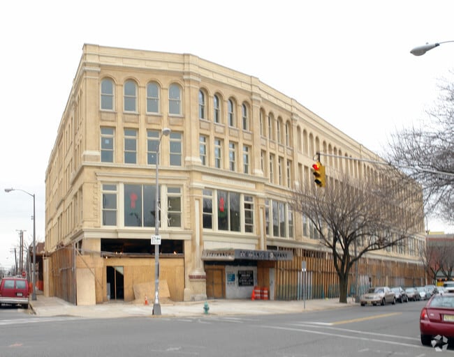 Building Photo - The Steinbach Building