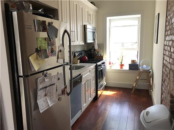 Foto del edificio - 389 Macon St