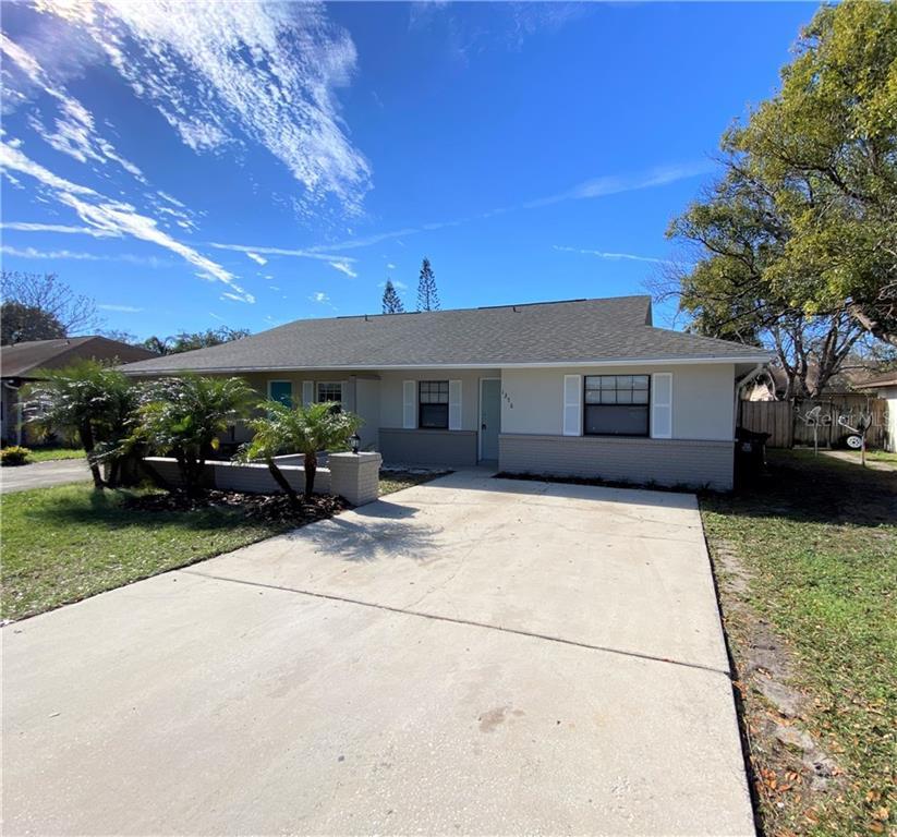 Primary Photo - 1376 Hendren Dr