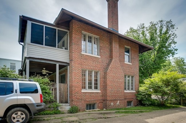 Building Photo - 1509 Gallatin St NW