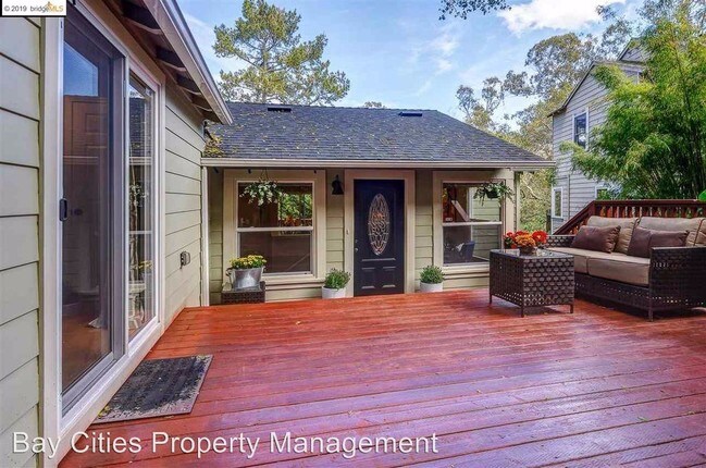 Foto del edificio - 3 br, 2 bath House - 6206 Valley View Road