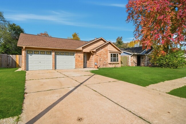 Foto del edificio - 122 White Cedar St