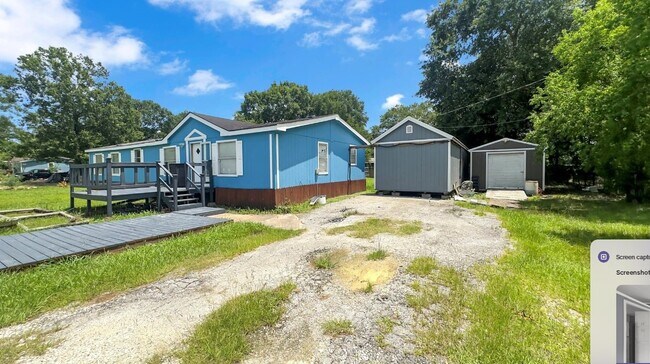 Foto del edificio - 21608 County Rd 3748