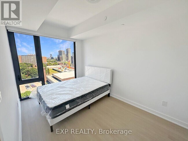 Photo du bâtiment - 47 Mutual St