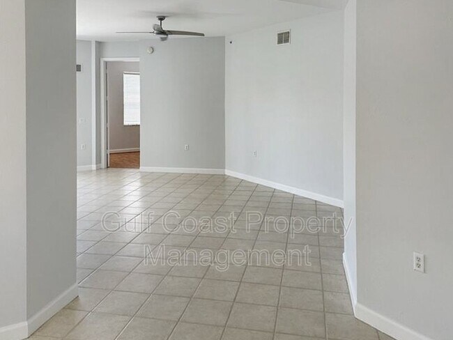 Foto del edificio - 3065 Driftwood Way