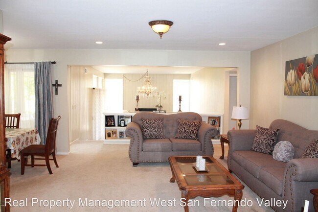 Building Photo - 4 br, 3 bath House - 22133 Avenue Morelos