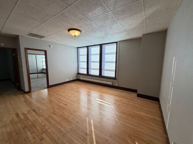 Foto del edificio - 5402 S 77th St